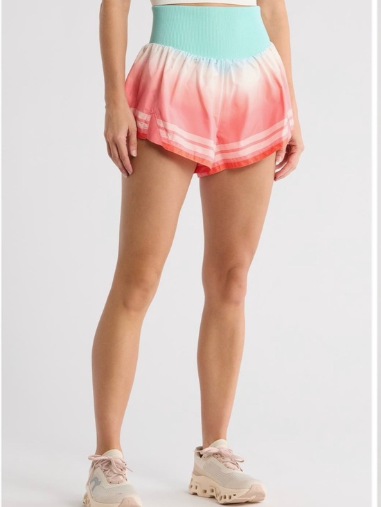 FP Movement by Free People Pants - NWT FP Movement by Free People Carpe Diem Shorts In Ombré